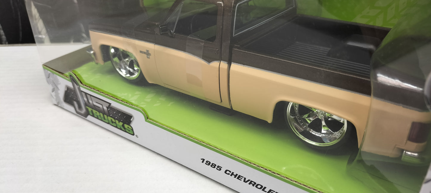 Jada Toys 1/24 Chevy C-10 1985 Brown Beige Just Truck