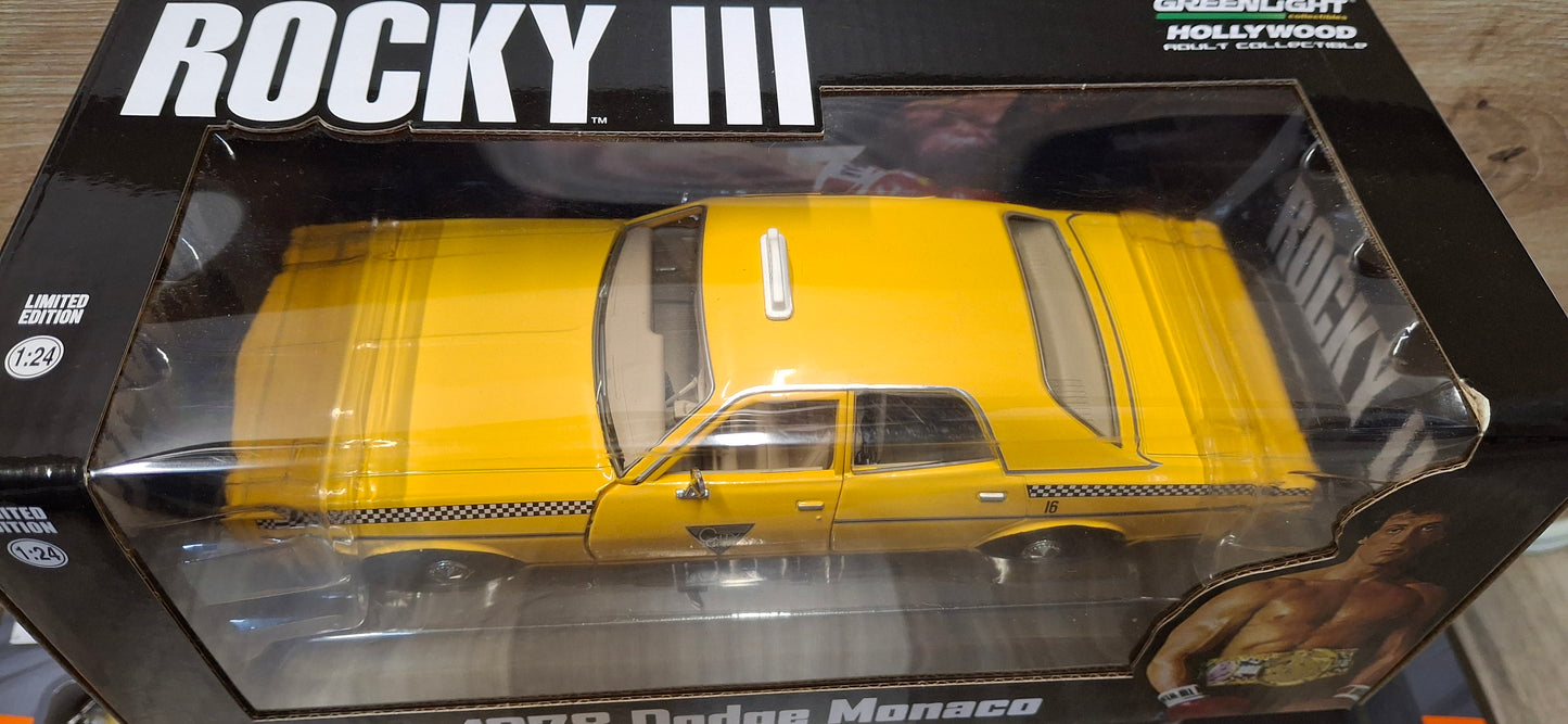 Greenlight 1/24 Dodge Monaco Rocky III Yellow Cab Hollywood
