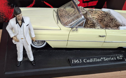 Jada Toys 1/18 Cadillac Eldorado Scareface + figurka Al pacino