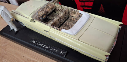 Jada Toys 1/18 Cadillac Eldorado Scareface + figurka Al pacino
