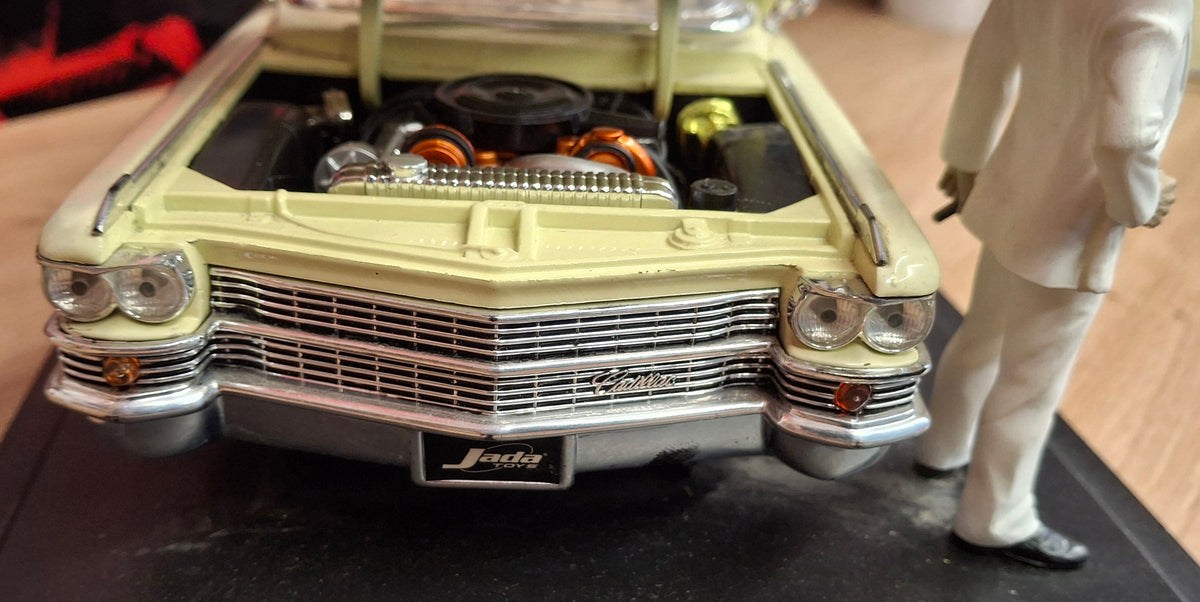 Jada Toys 1/18 Cadillac Eldorado Scareface + figurka Al pacino