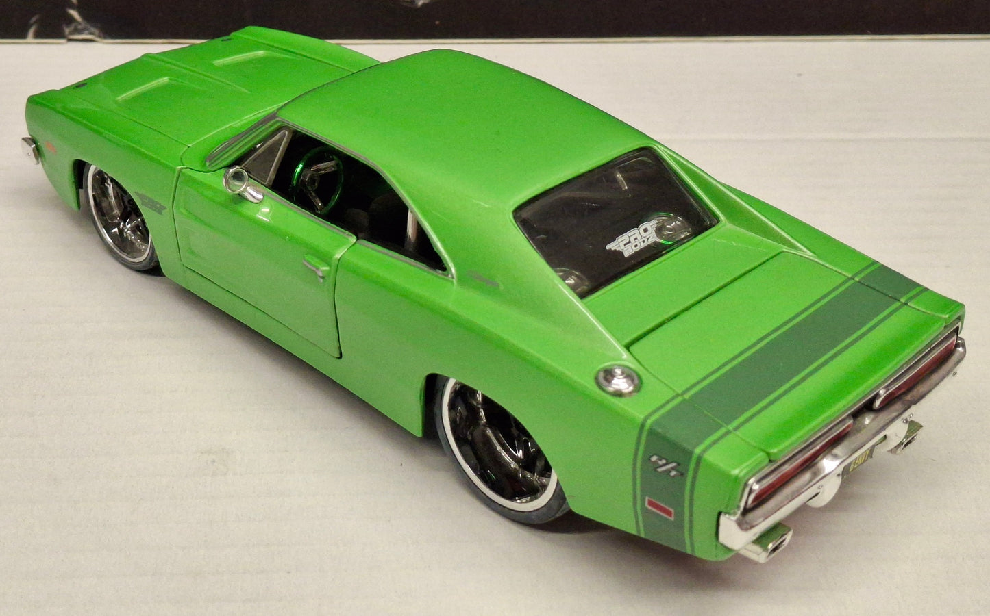 Maisto Design 1/24 Dodge Charger R/T 1969 Green Matt USED