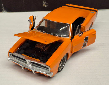 Maisto Design 1/24 Dodge Charger R/T 1969 Orange H-D USED