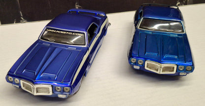 Maisto Design 1/24 Pontiac Firebird 1969 Set 2pcs USED
