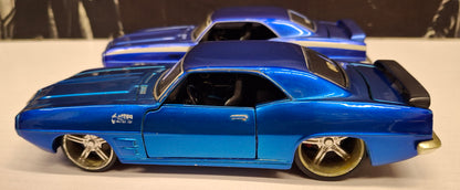 Maisto Design 1/24 Pontiac Firebird 1969 Set 2pcs USED