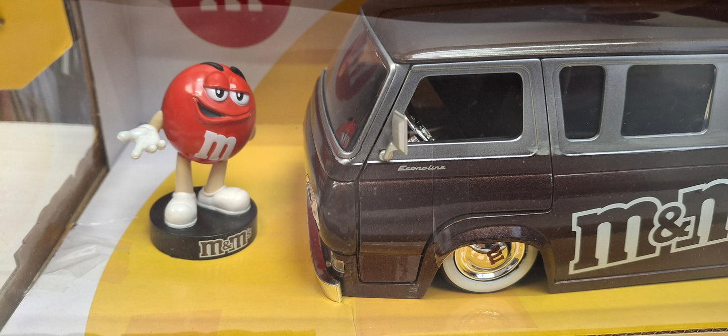 Jada Toys 1/24 M&M's Red Ford Ecoline