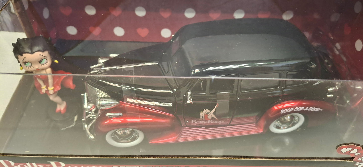 Jada Toys 1/24 Chevy Master Deluxe 1939 Betty Boop