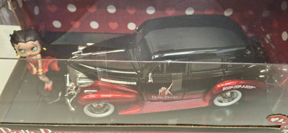 Jada Toys 1/24 Chevy Master Deluxe 1939 Betty Boop