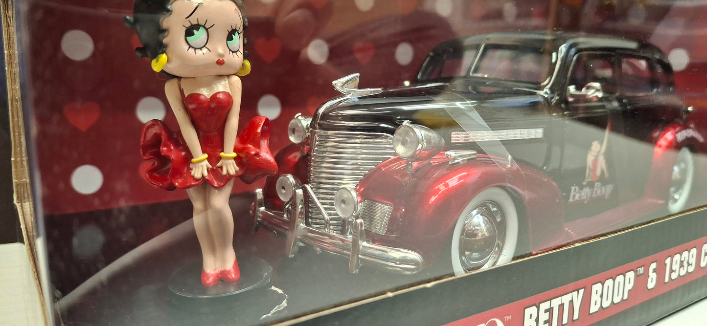 Jada Toys 1/24 Chevy Master Deluxe 1939 Betty Boop