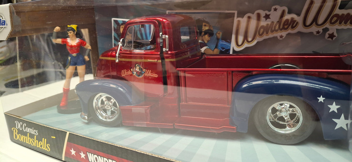 Jada Toys 1/24 Chevy COE Pickup 1952 Wonder Woman DC