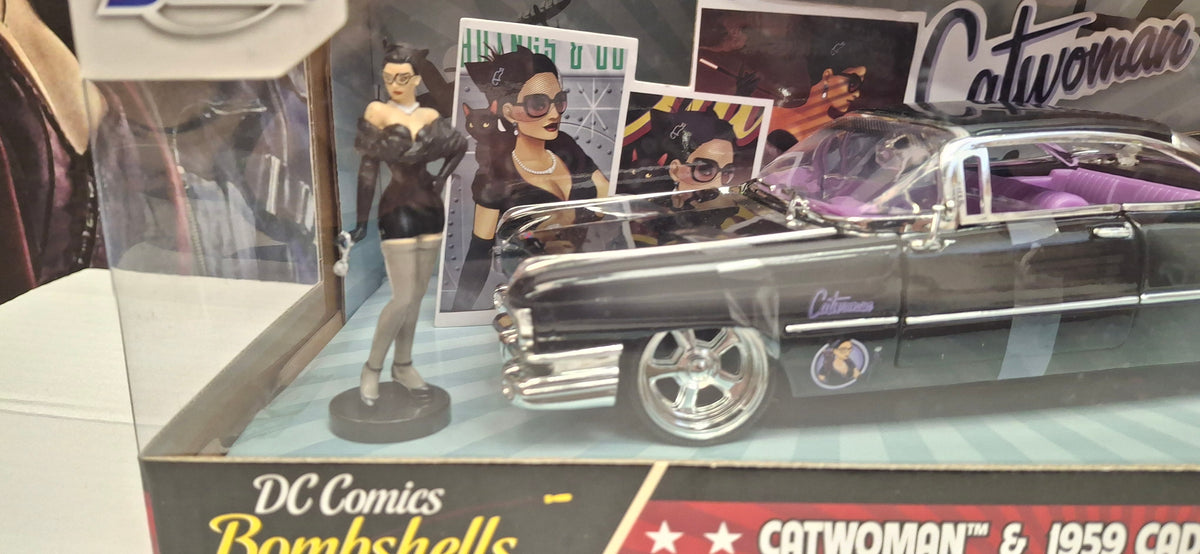 Jada Toys 1/24 Cadillac Coupe Deville 1959 Cat Women DC