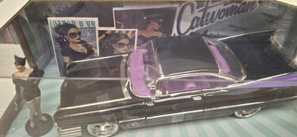 Jada Toys 1/24 Cadillac Coupe Deville 1959 Cat Women DC
