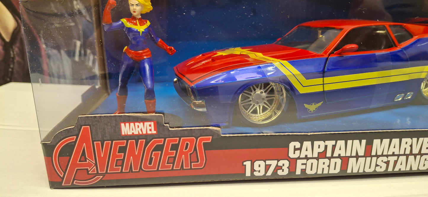 Jada Toys 1/24 Ford Mustang Mach1 1973 Captain Marvel