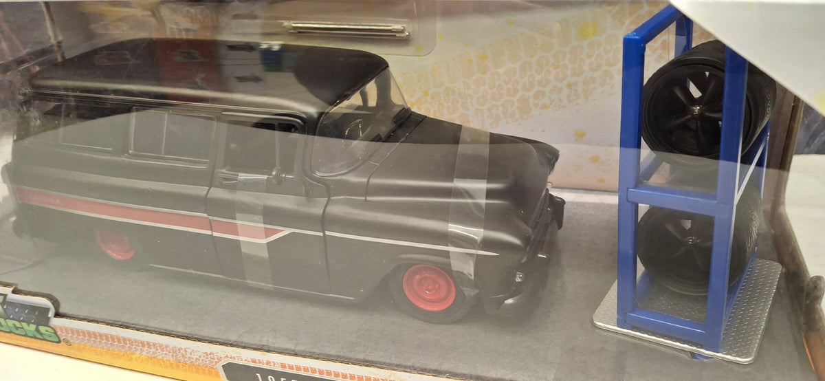 Jada Toys 1/24 Chevy Suburban 1957 + dodatkowe koła