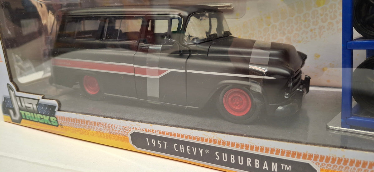 Jada Toys 1/24 Chevy Suburban 1957 + dodatkowe koła