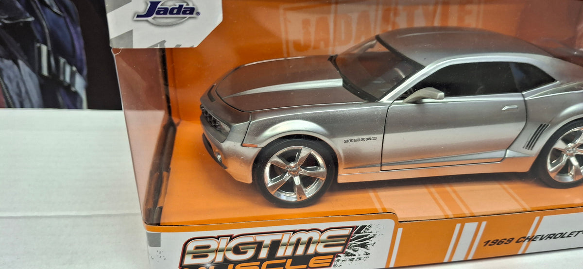 Jada Toys 1/24 Chevy Camaro 2005 Silver Big Time Muscle