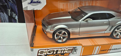 Jada Toys 1/24 Chevy Camaro 2005 Silver Big Time Muscle