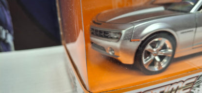 Jada Toys 1/24 Chevy Camaro 2005 Silver Big Time Muscle