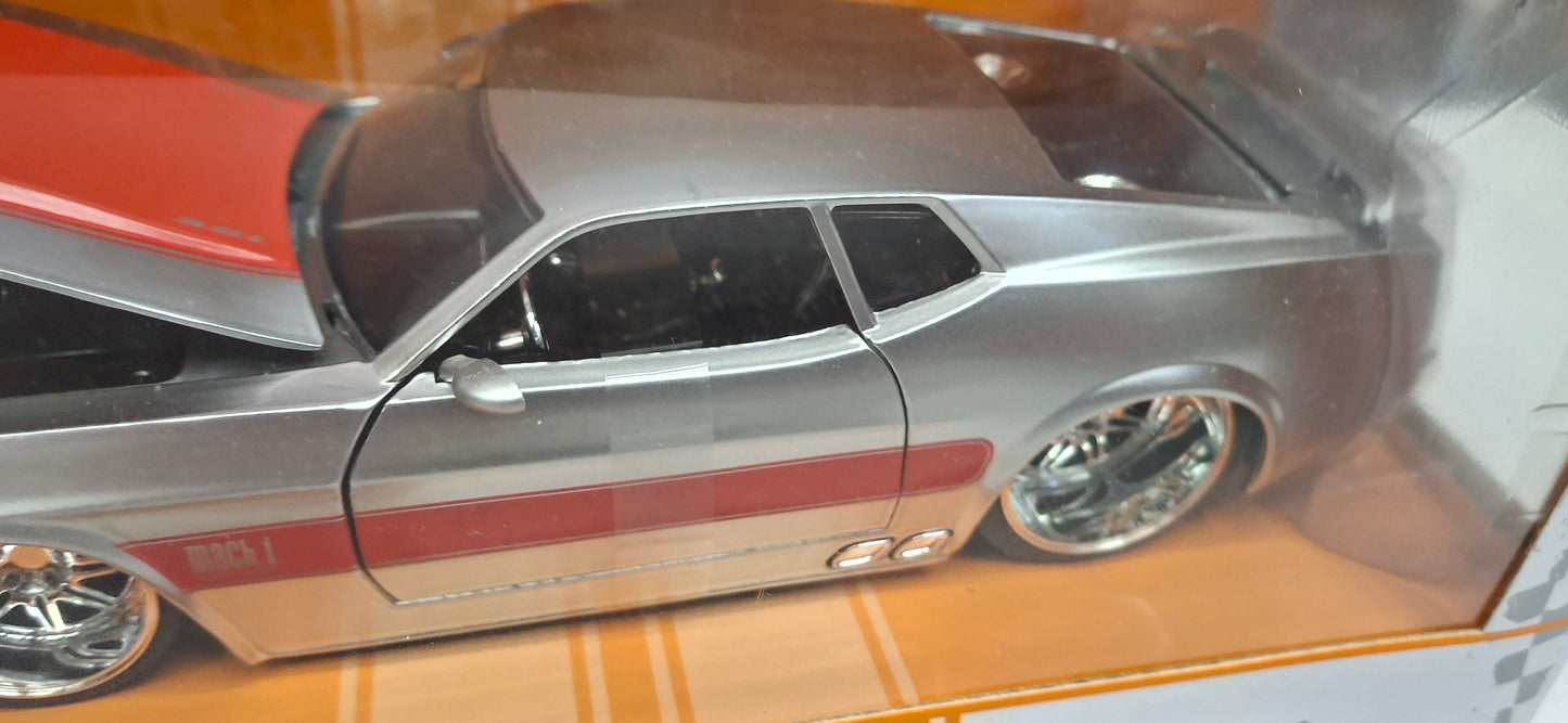 Jada Toys 1/24 Ford Mustang Mach1 1973 Silver Red Stripe Big Time Muscle