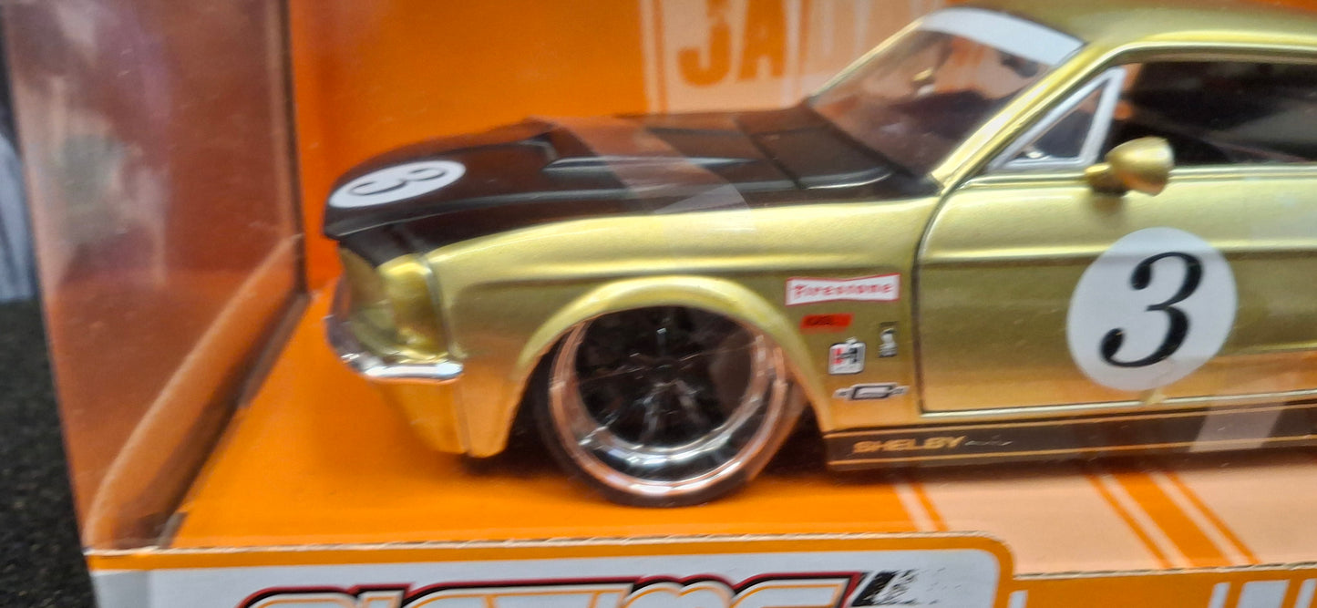 Jada Toys 1/24 Ford Mustang 1967 Shelby GT-500 Gold "3" Big Time Muscle