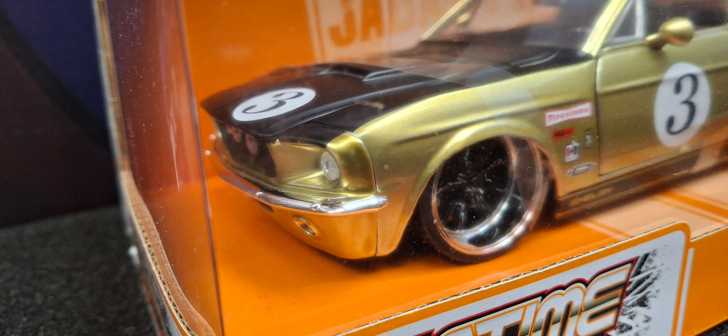 Jada Toys 1/24 Ford Mustang 1967 Shelby GT-500 Gold "3" Big Time Muscle