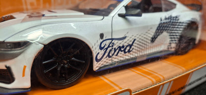 Jada Toys 1/24 Ford Mustang Dark Horse 2024 White Horse Big Time Muscle