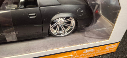 Jada Toys 1/24 Chevy Camaro Z28 1985 IROC-Z Black Matt Big Time Muscle