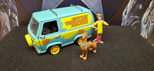 Jada Toys 1/24 Mistery Maschines Scooby Doo +figurki USED