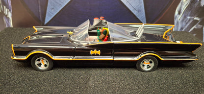 Jada Toys 1/24 Batman Mobile + figurki DC Comics USED