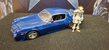 Jada Toys 1/24 Chevy Camaro Z28 Blue Poltergaist + figurka Clown USED