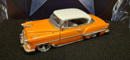 Jada Toys 1/24 Chevy Bel-Air 1953 Orange Street Low Big Time Muscle USED