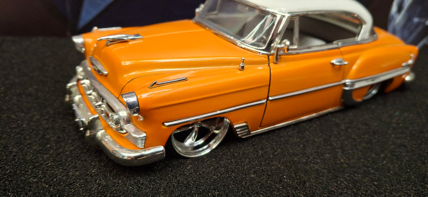 Jada Toys 1/24 Chevy Bel-Air 1953 Orange Street Low Big Time Muscle USED