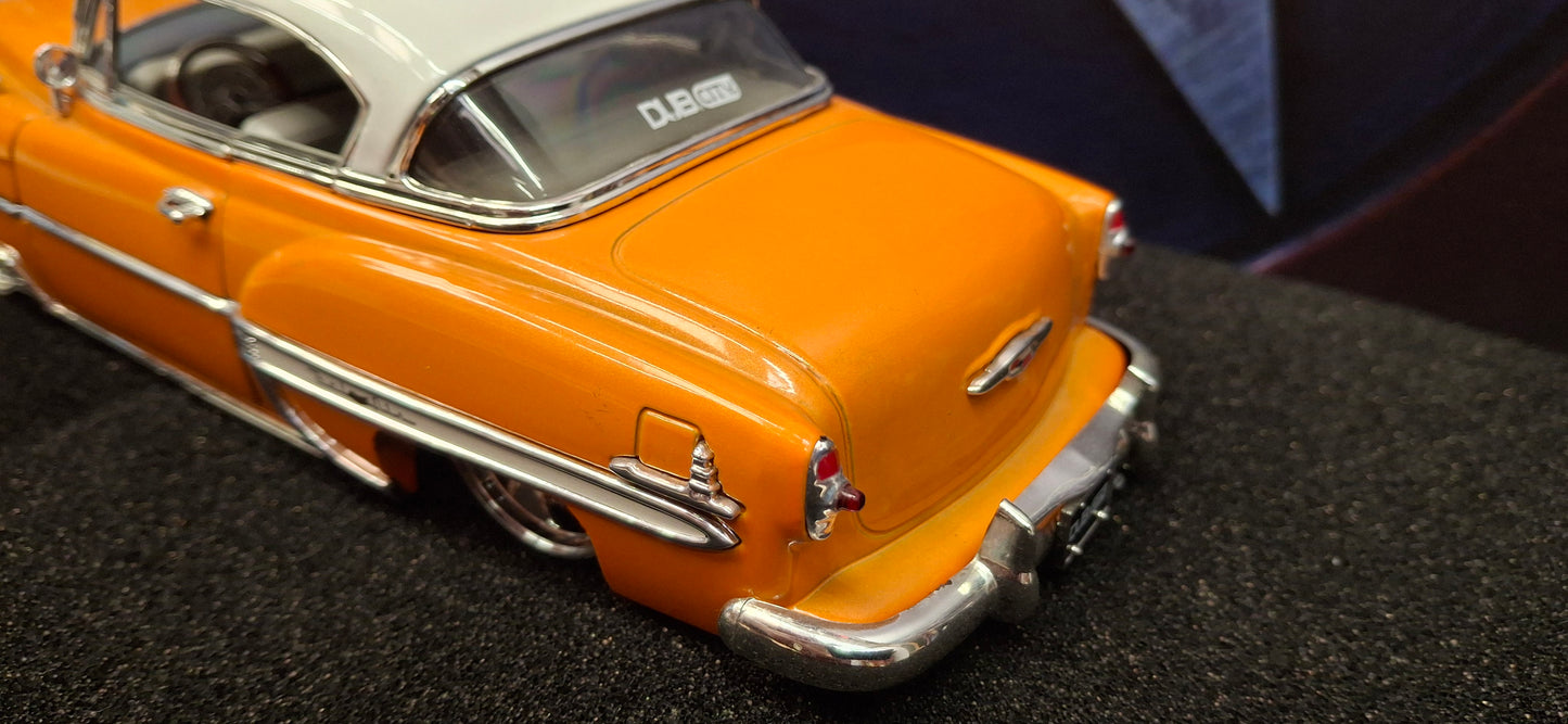 Jada Toys 1/24 Chevy Bel-Air 1953 Orange Street Low Big Time Muscle USED