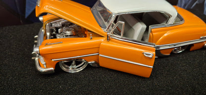 Jada Toys 1/24 Chevy Bel-Air 1953 Orange Street Low Big Time Muscle USED