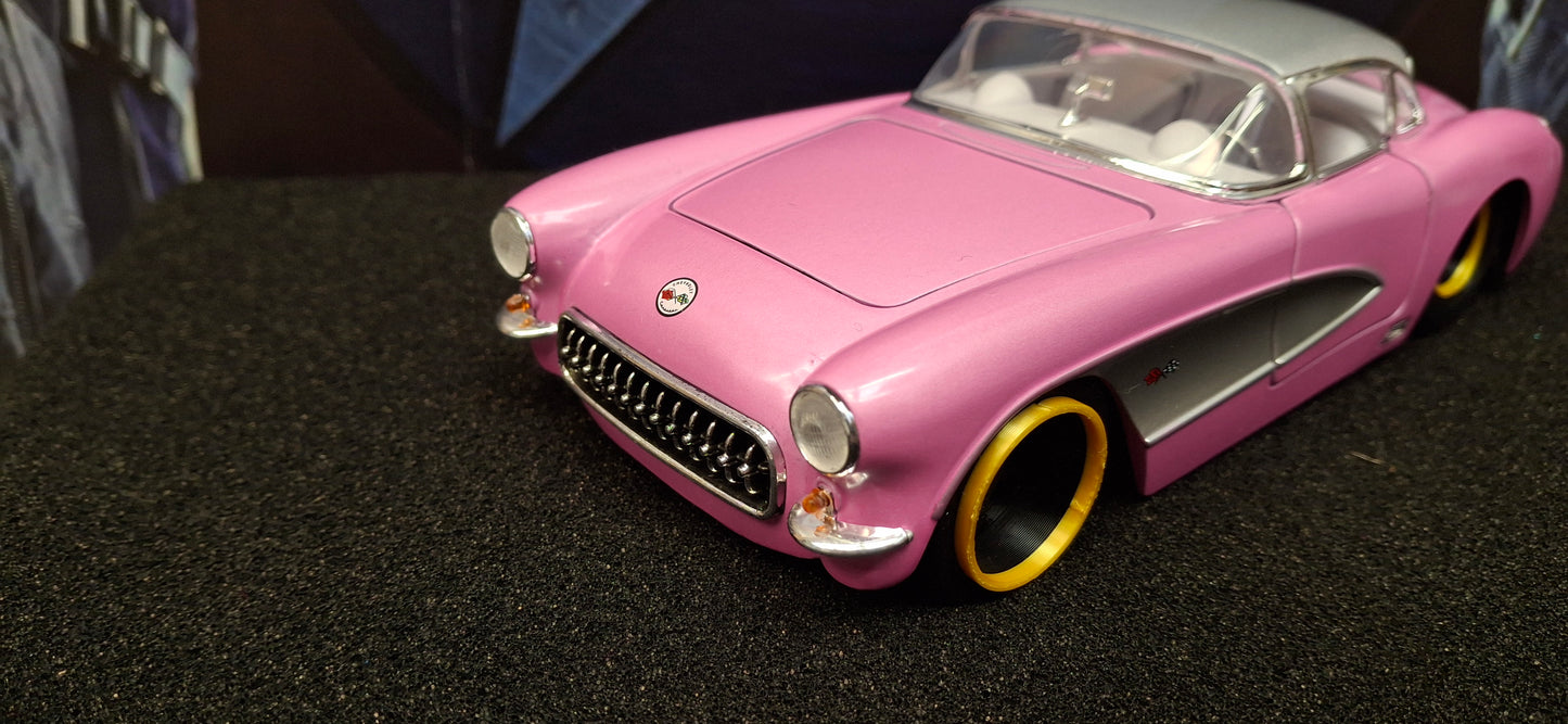 Jada Toys 1/24 Chevy Corvette 1957 Pink Big Time Muscle USED