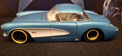 Jada Toys 1/24 Chevy Corvette 1957 Ocean Blue Big Time Muscle USED