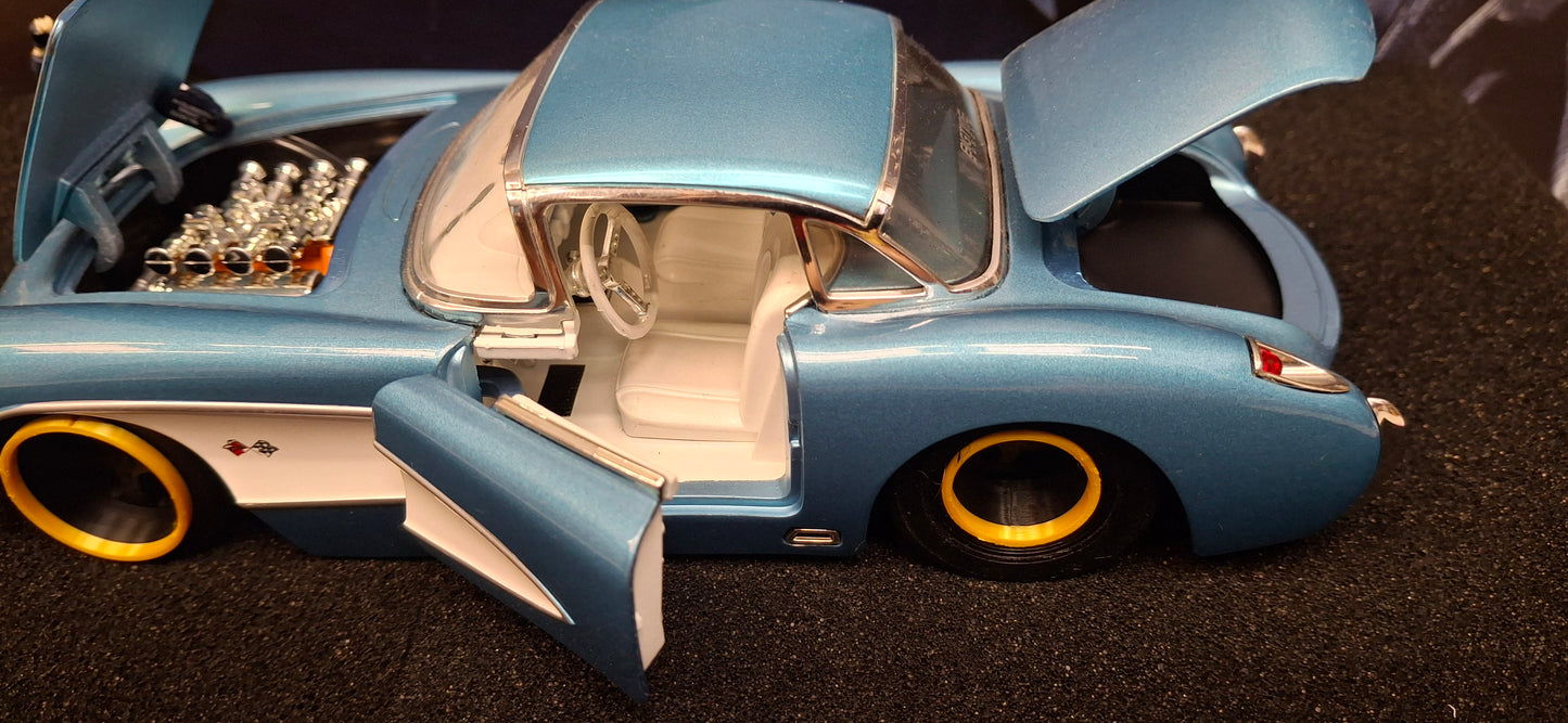Jada Toys 1/24 Chevy Corvette 1957 Ocean Blue Big Time Muscle USED