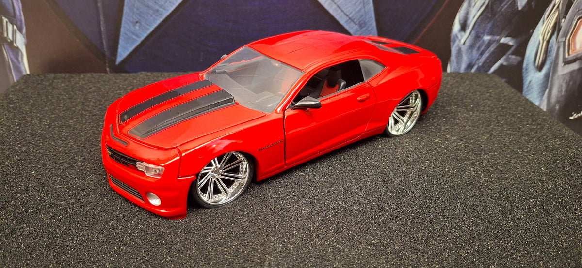 Jada Toys 1/24 Chevy Camaro SS 2010 Red Big Time Muscle USED