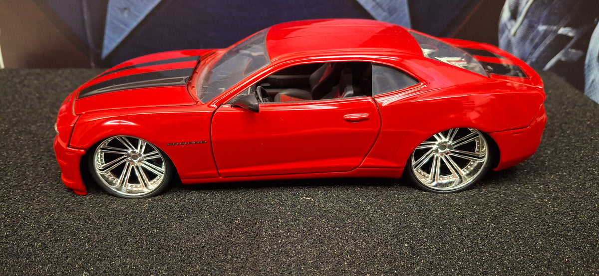 Jada Toys 1/24 Chevy Camaro SS 2010 Red Big Time Muscle USED