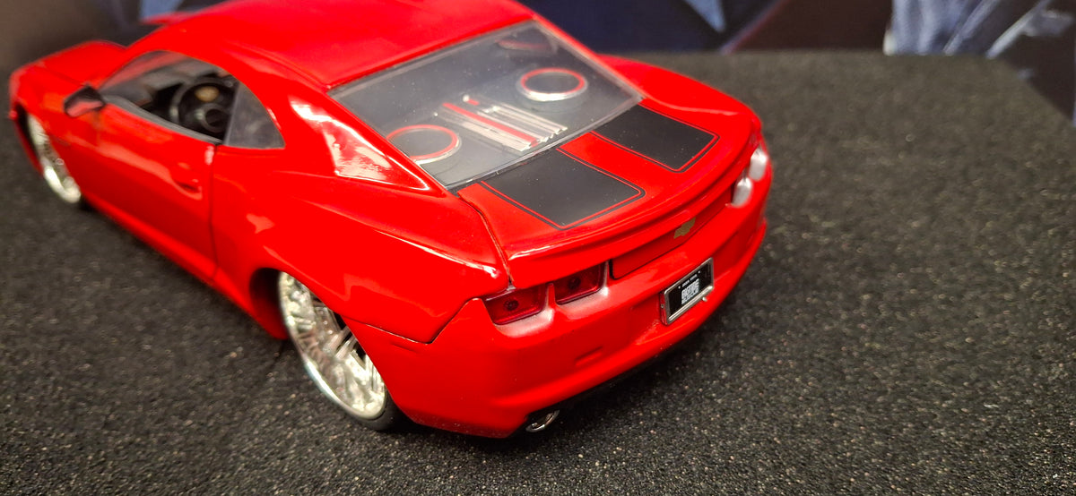 Jada Toys 1/24 Chevy Camaro SS 2010 Red Big Time Muscle USED