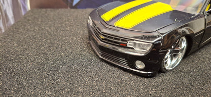 Jada Toys 1/24 Chevy Camaro SS 2010 Black Yellow Big Time Muscle USED