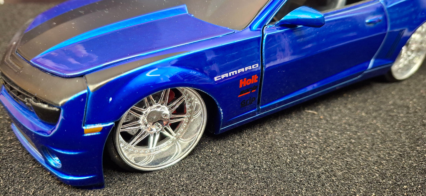 Jada Toys 1/24 Chevy Camaro SS 2010 Blue Big Time Muscle USED