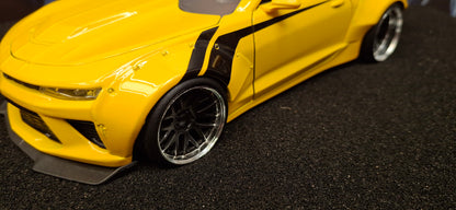 Jada Toys 1/24 Chevy Camaro SS Widebody 2016 Yellow  Big Time Muscle USED