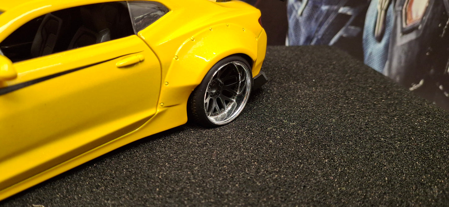 Jada Toys 1/24 Chevy Camaro SS Widebody 2016 Yellow  Big Time Muscle USED