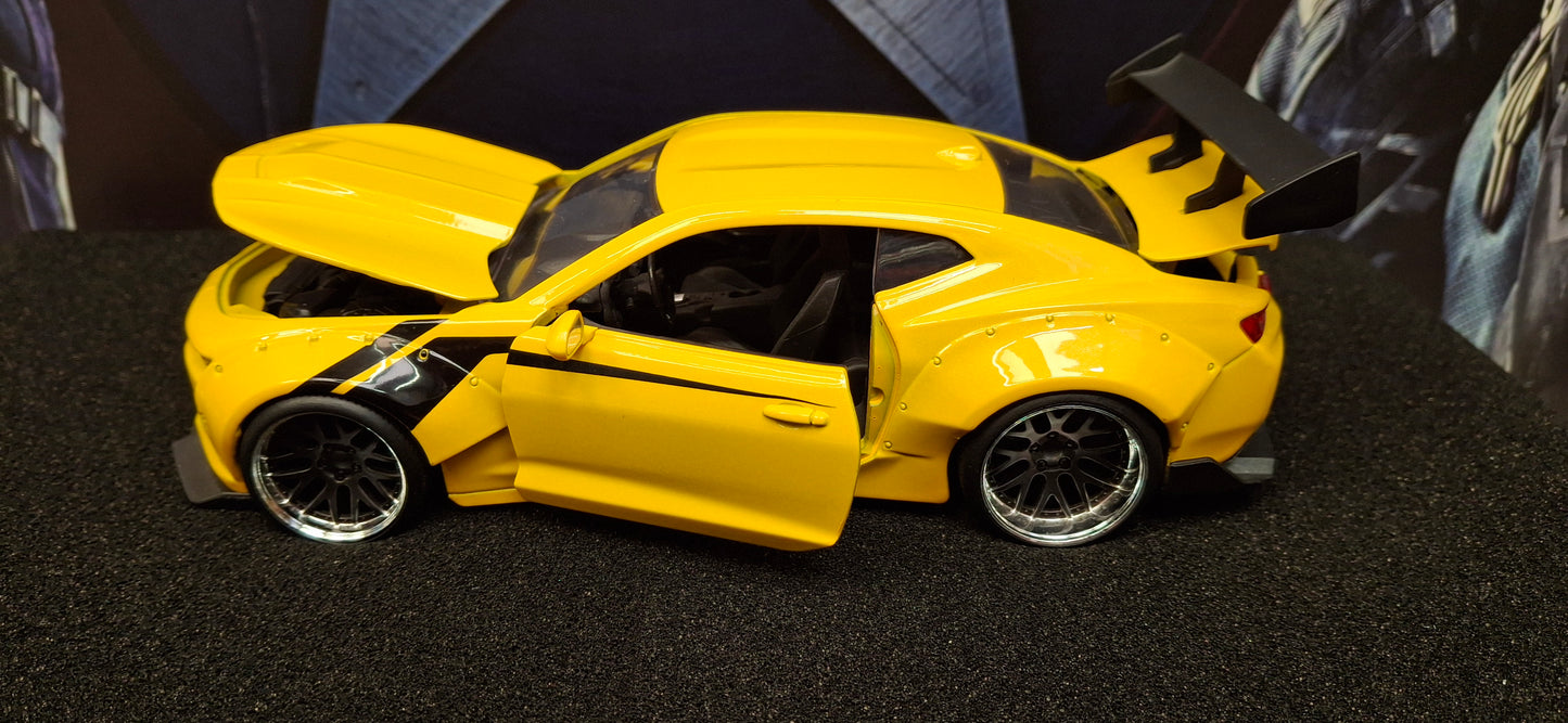 Jada Toys 1/24 Chevy Camaro SS Widebody 2016 Yellow  Big Time Muscle USED