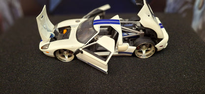 Jada Toys 1/24 Ford GT 2005 White Blue Big Time Muscle USED