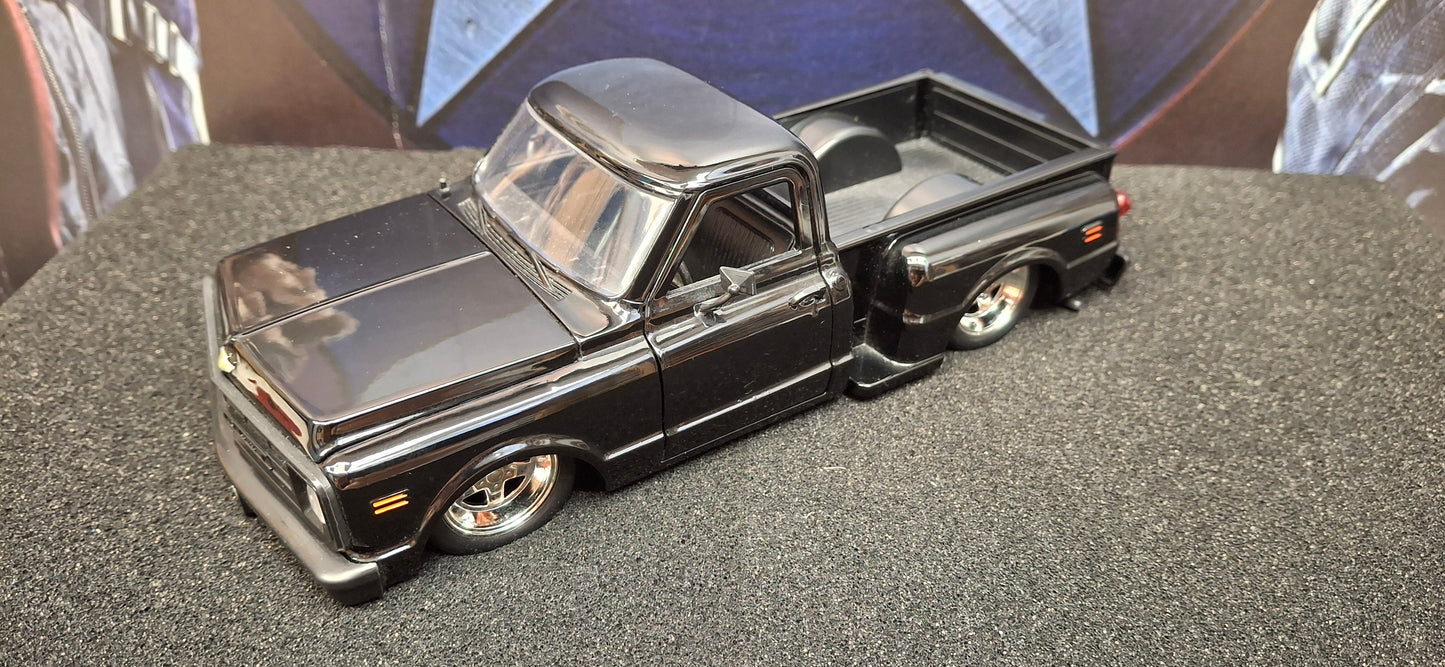 Jada Toys 1/24 Chevy C-10 Stepside 1969 Black Big Time Muscle USED