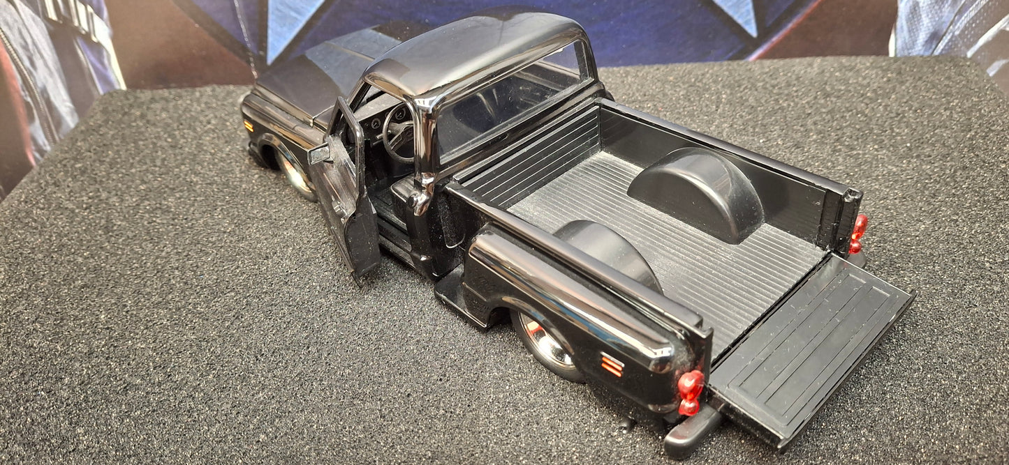 Jada Toys 1/24 Chevy C-10 Stepside 1969 Black Big Time Muscle USED