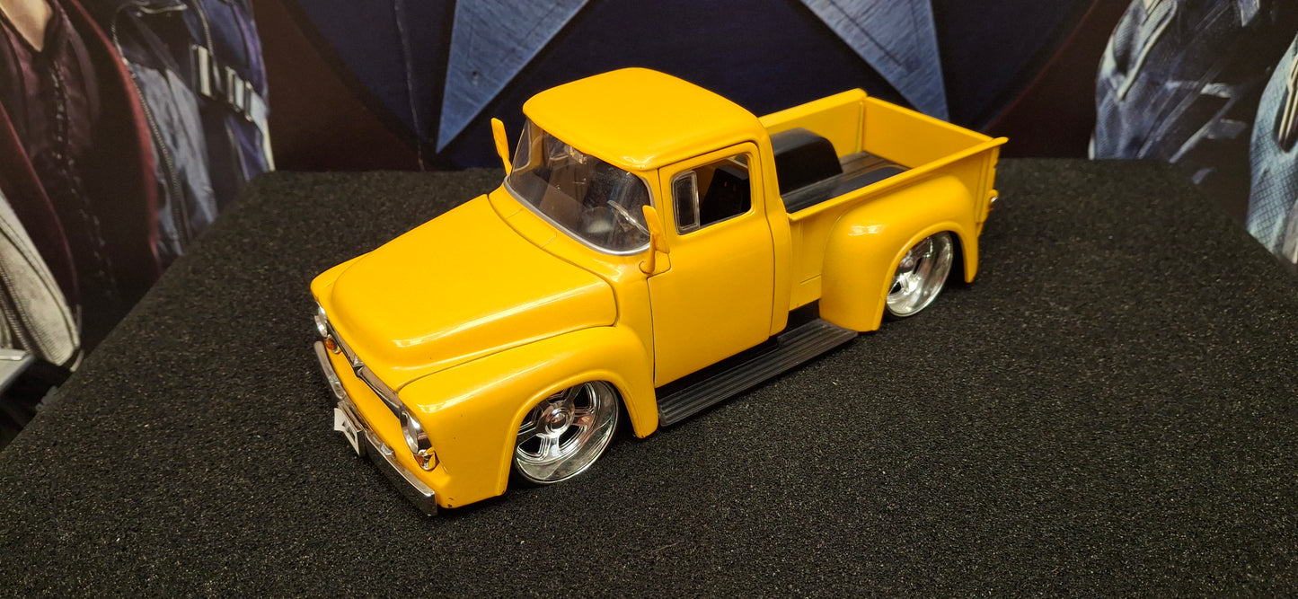 Jada Toys 1/24 Ford F-100 1956 Yellow Big Time Muscle USED