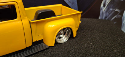 Jada Toys 1/24 Ford F-100 1956 Yellow Big Time Muscle USED